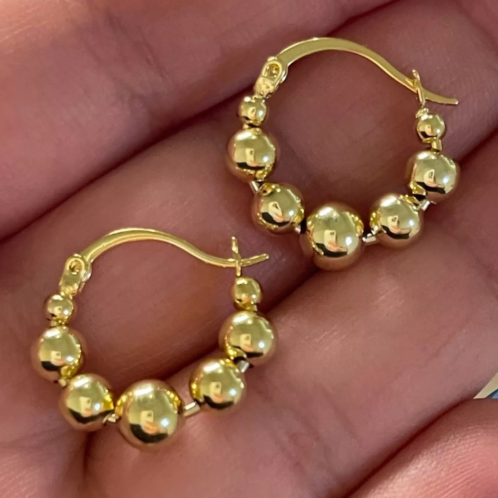 NEW GOLD ROUND BEADS HOOP EARRINGS, NICE EARRINGS, CUTE EARRINGS - Picture 2 of 6